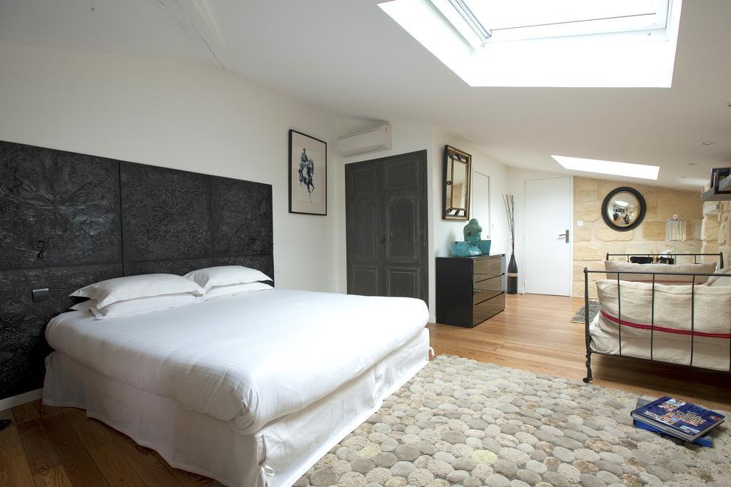 Une Chambre Chez Dupont Bordeaux Szoba fotó