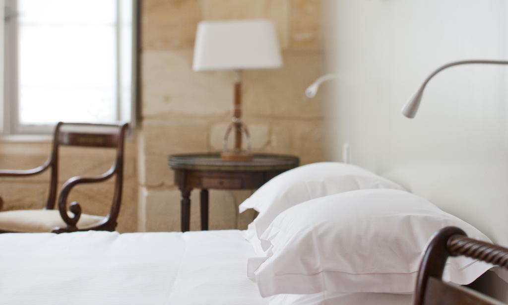 Une Chambre Chez Dupont Bordeaux Szoba fotó